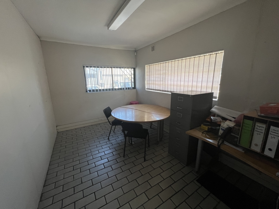 To Let commercial Property for Rent in Beaconvale Western Cape